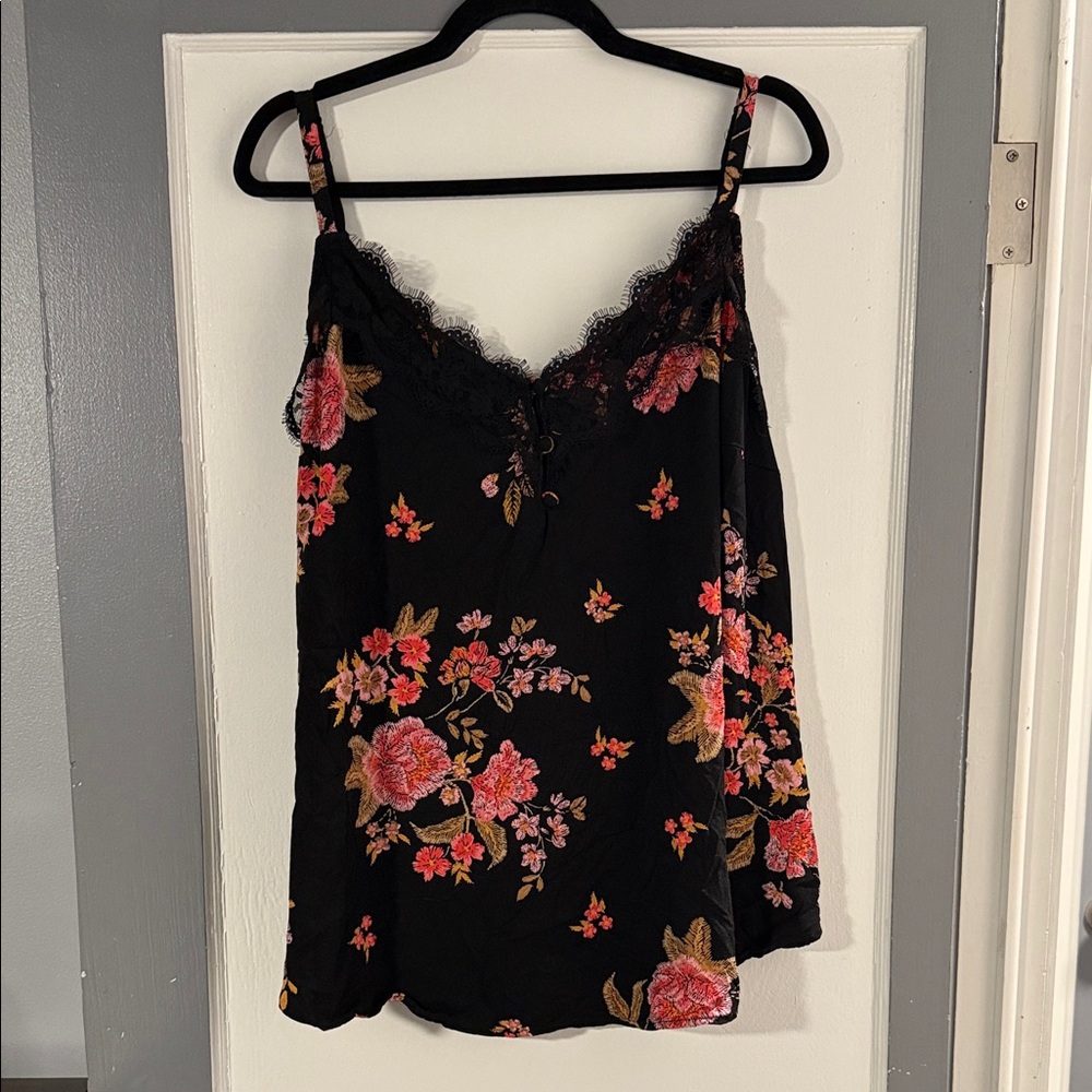 Torrid Floral Lace Trim Cami Top